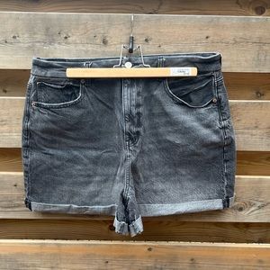 American Eagle Black Denim Shorts - High Rise